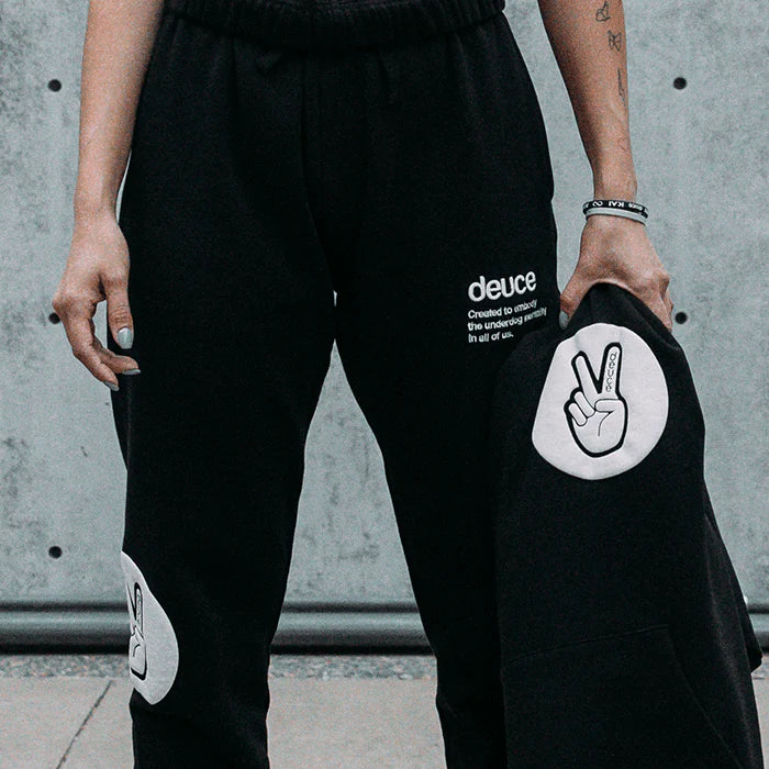 DEUCE PREMIUM SWEAT PANTS | BLACK