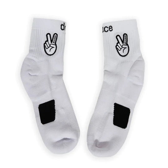 DEUCE PERFORMANCE SOCKS | WHITE